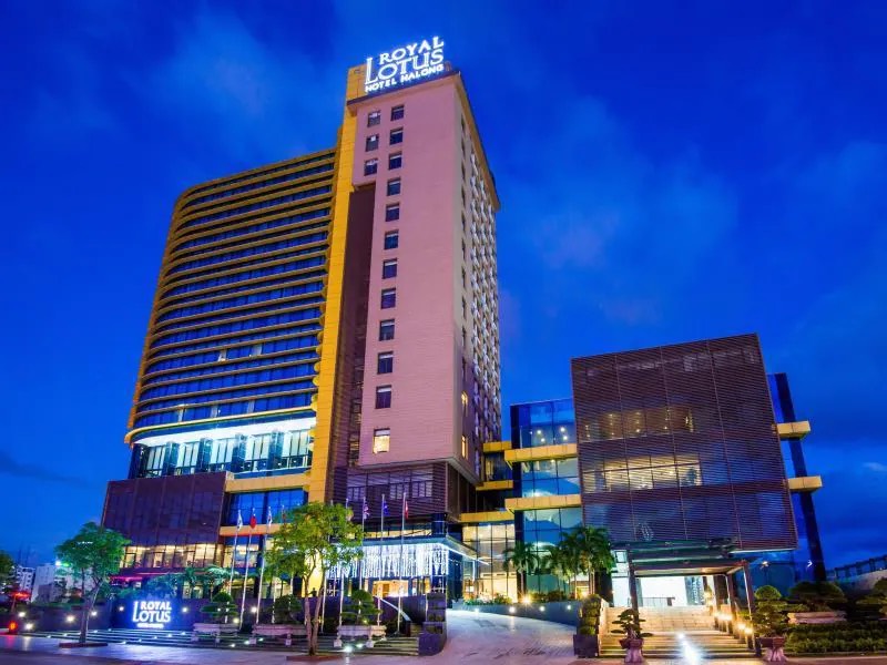 Khách sạn Royallotus Hotel Hạ Long